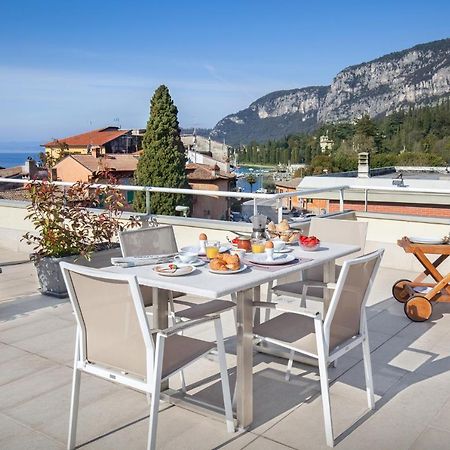 La Rocca Suite Гарда Экстерьер фото